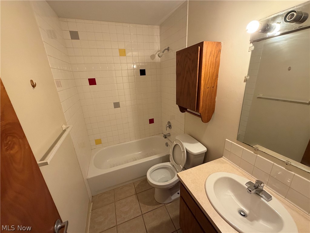 811 E Wilbeth Road Akron OH 44306