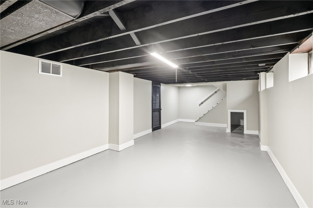 2821 E 127th Street Cleveland OH 44120