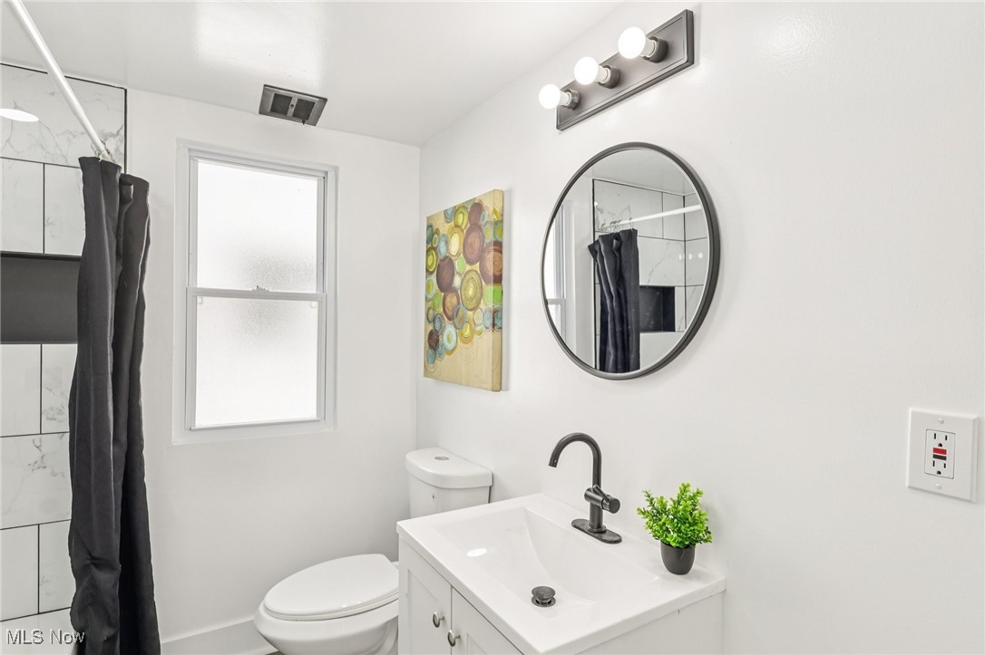 2821 E 127th Street Cleveland OH 44120