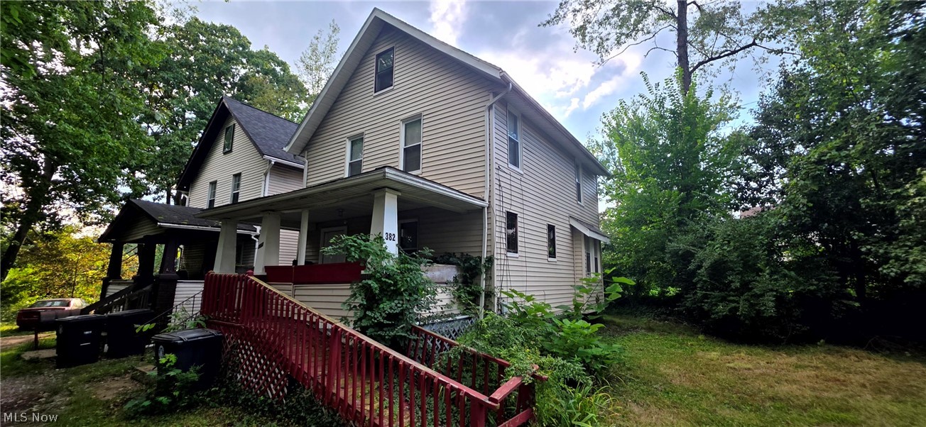 382 W Cedar Street Akron OH 44307
