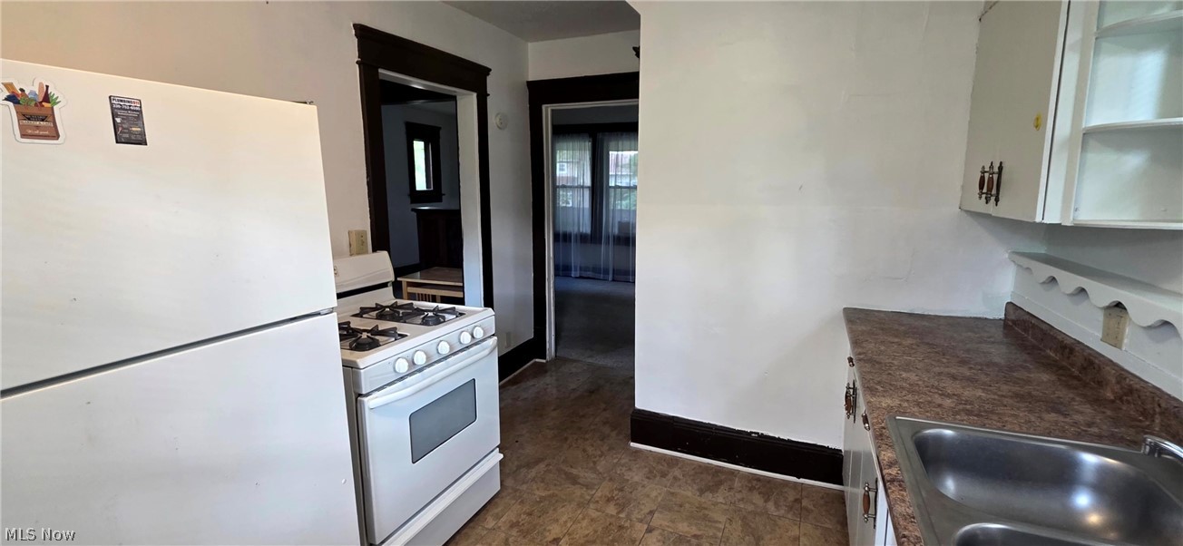 382 W Cedar Street Akron OH 44307