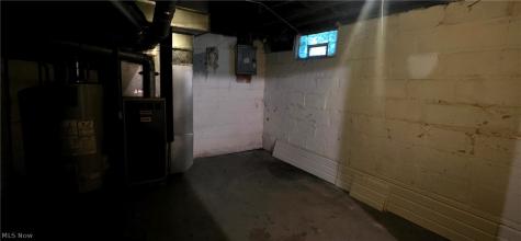 382 W Cedar Street Akron OH 44307