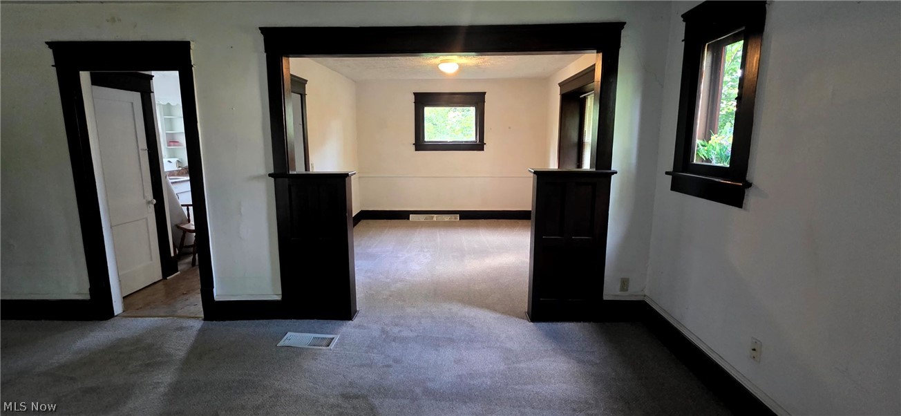 382 W Cedar Street Akron OH 44307