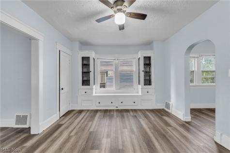 3209 W 92nd Street Cleveland OH 44102