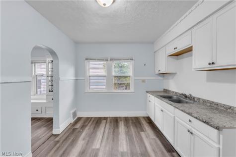 3209 W 92nd Street Cleveland OH 44102