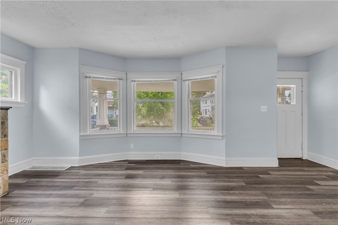 3209 W 92nd Street Cleveland OH 44102
