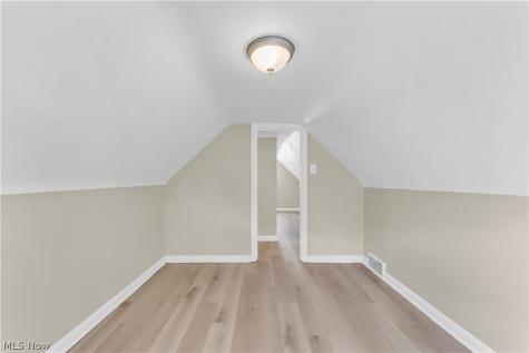 13613 Cedar Road University Heights OH 44118