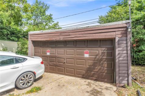 13613 Cedar Road University Heights OH 44118