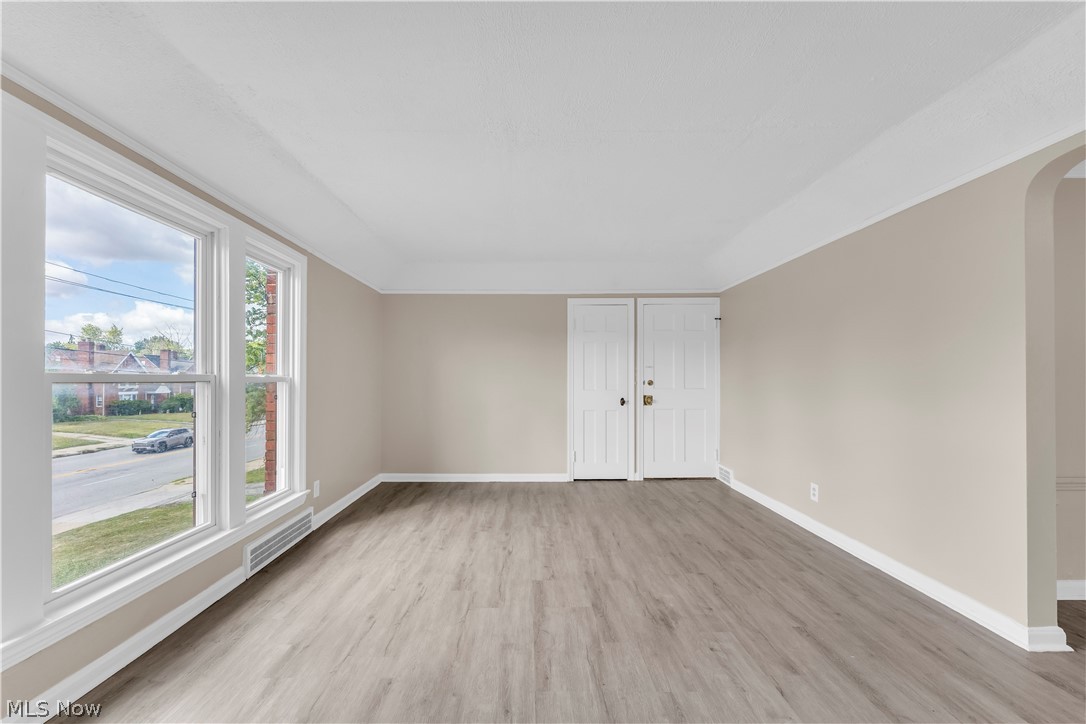 13613 Cedar Road University Heights OH 44118