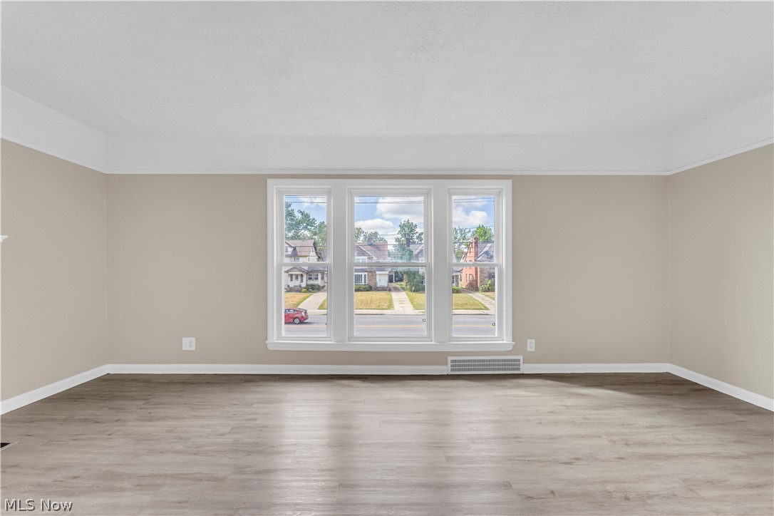13613 Cedar Road University Heights OH 44118