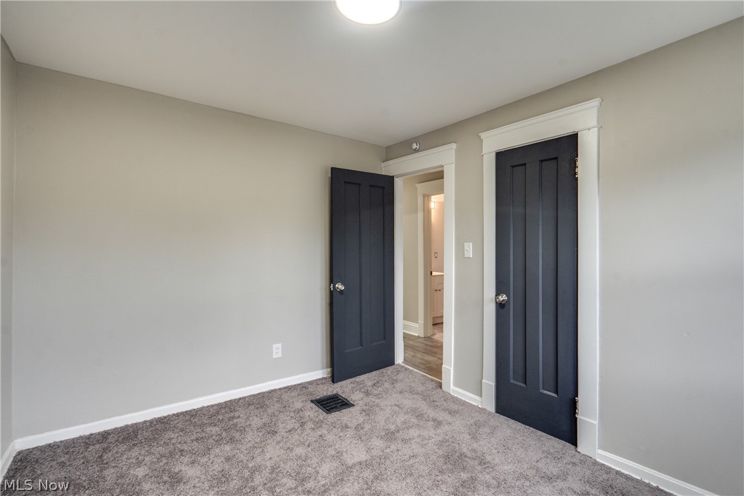 934 Royal Road Cleveland OH 44110