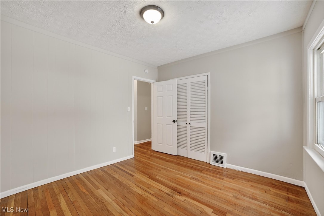 4977 E 90th Street Garfield Heights OH 44125