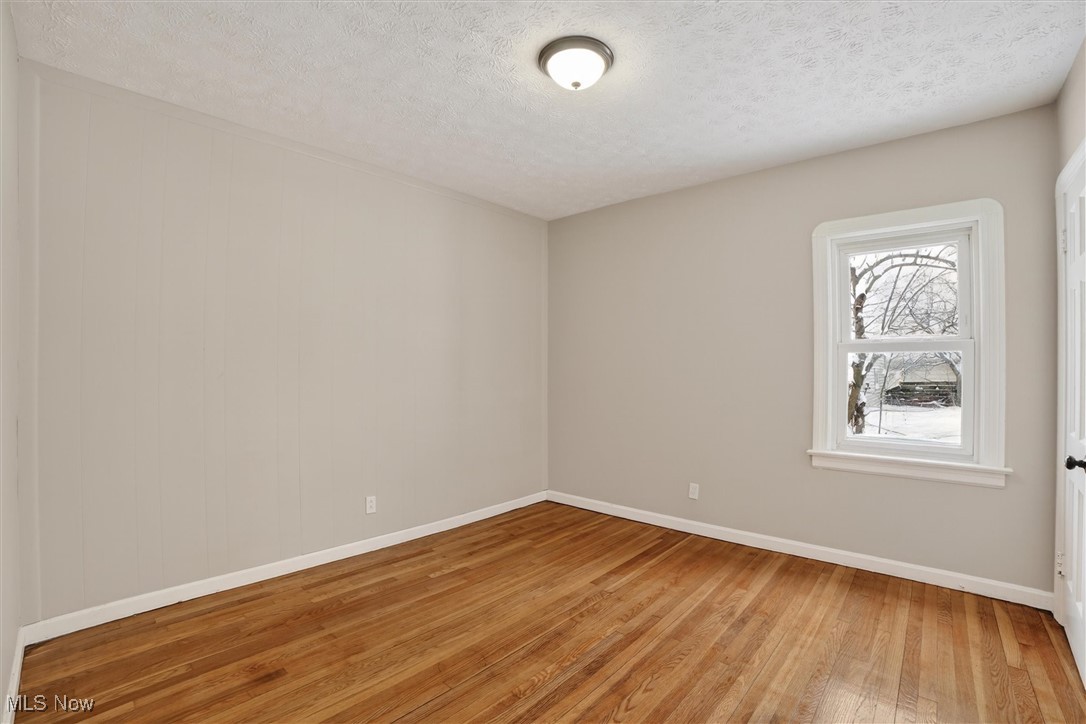 4977 E 90th Street Garfield Heights OH 44125