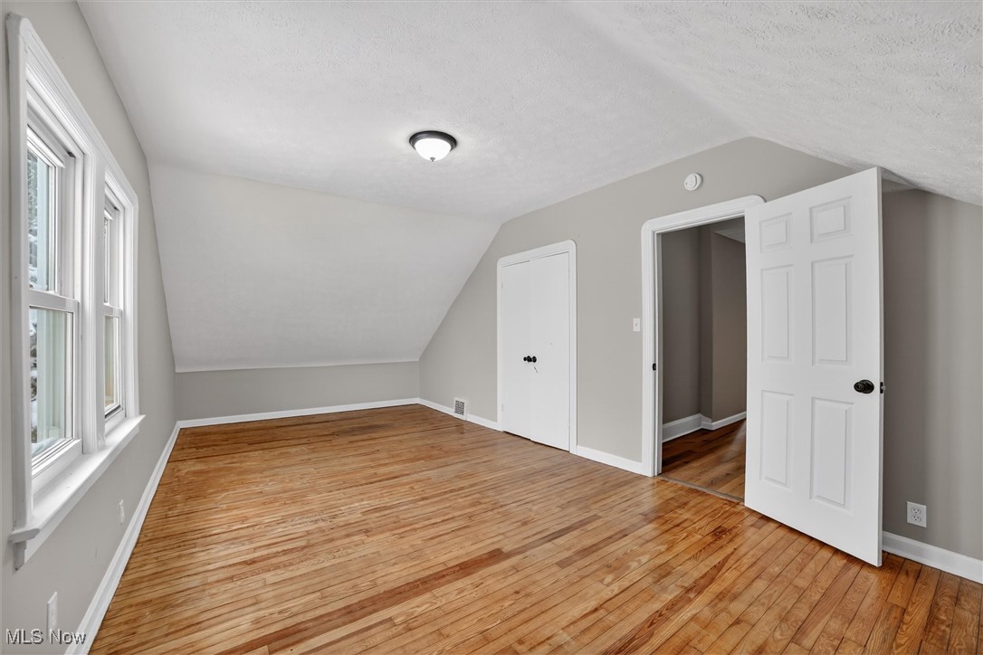 4977 E 90th Street Garfield Heights OH 44125