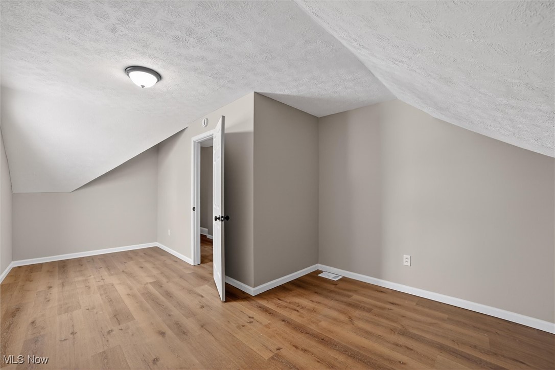 4977 E 90th Street Garfield Heights OH 44125