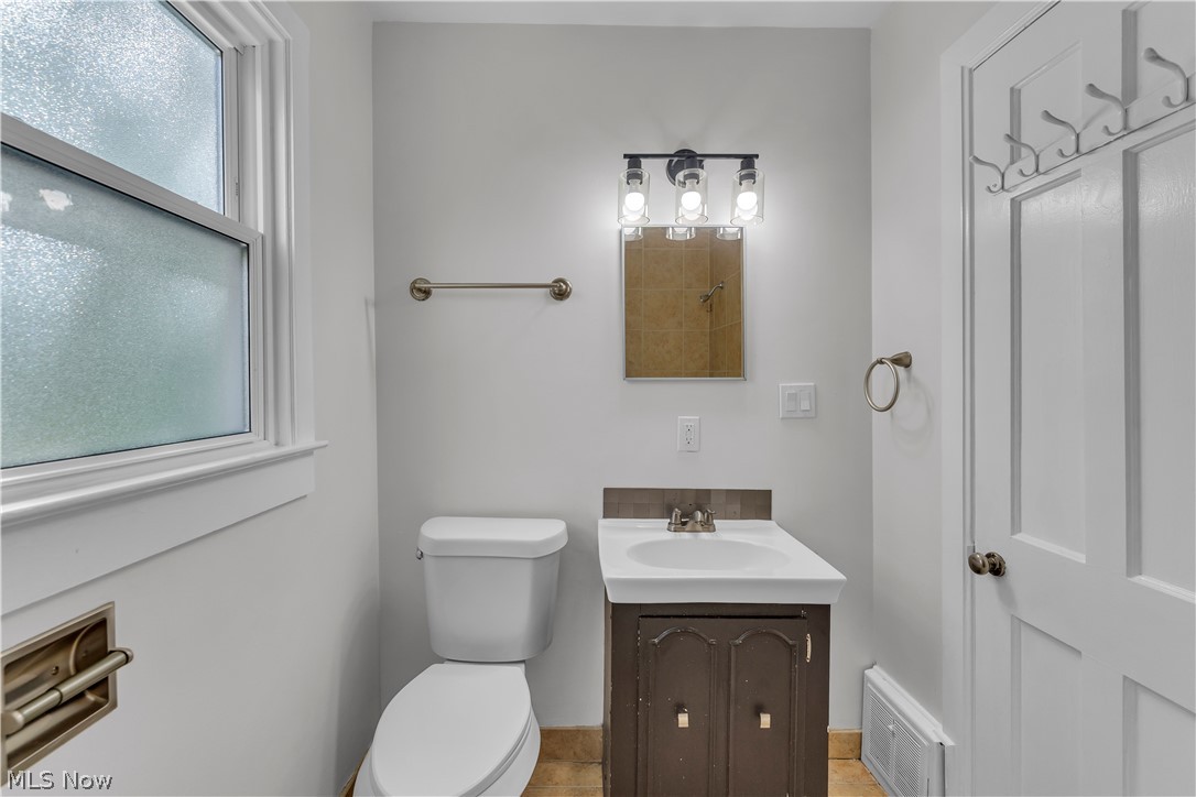 5581 Saxon Drive Garfield Heights OH 44125