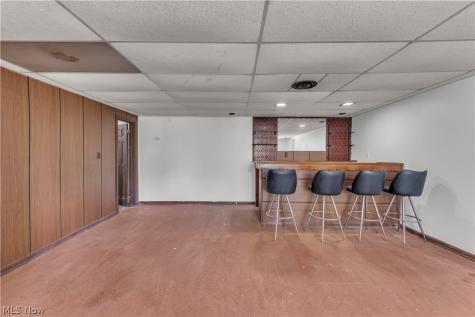 5581 Saxon Drive Garfield Heights OH 44125