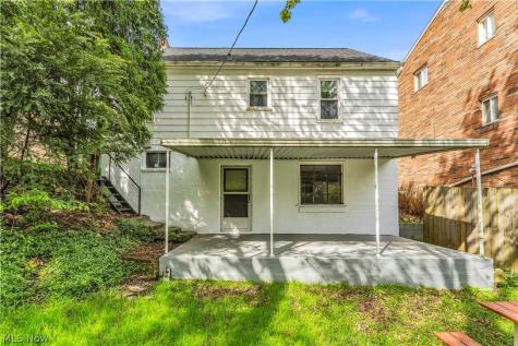 5581 Saxon Drive Garfield Heights OH 44125