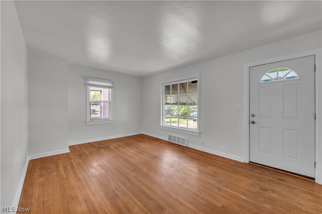 5581 Saxon Drive Garfield Heights OH 44125