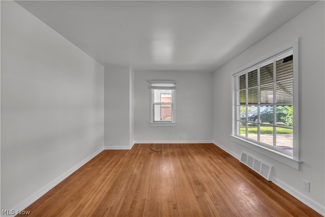 5581 Saxon Drive Garfield Heights OH 44125