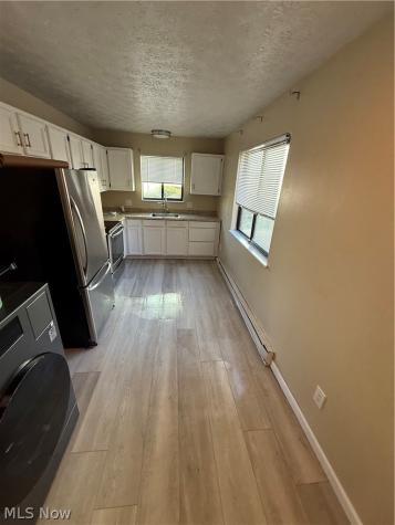658 Sumner Street Akron OH 44311