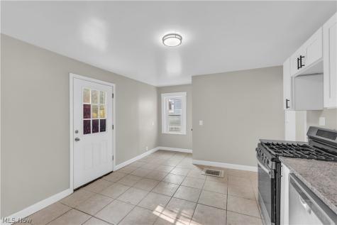 3153 W 103rd Street Cleveland OH 44111