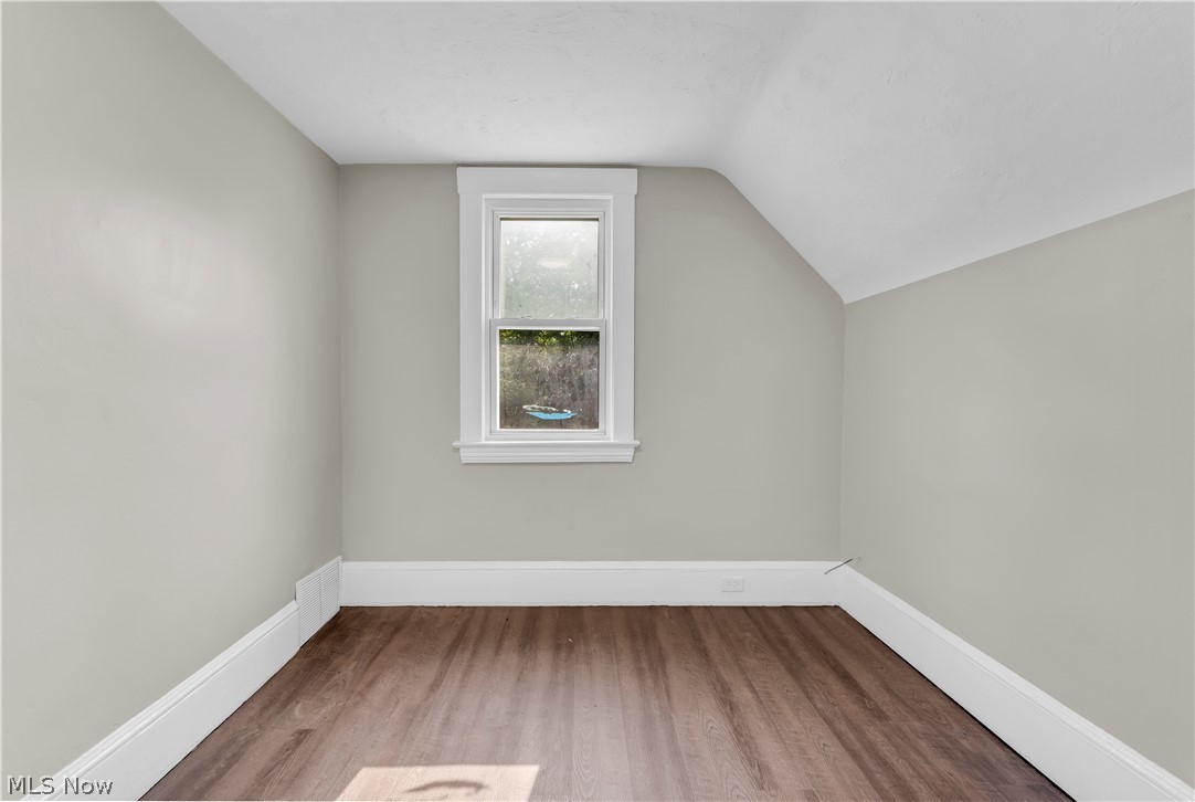 3153 W 103rd Street Cleveland OH 44111