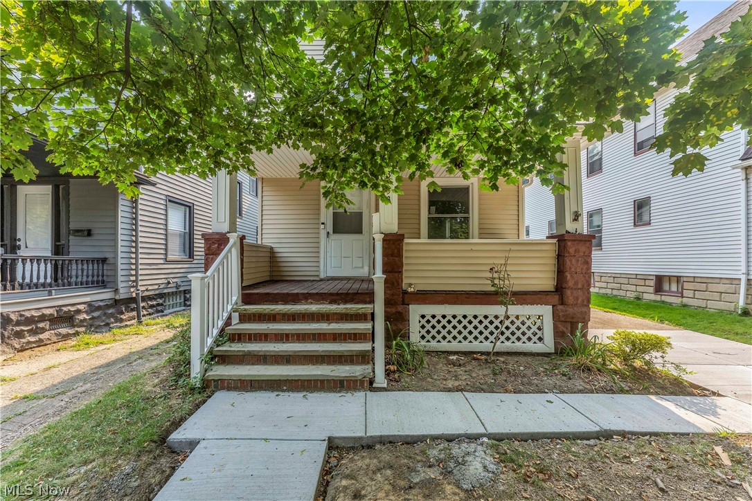 3153 W 103rd Street Cleveland OH 44111