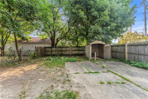3153 W 103rd Street Cleveland OH 44111