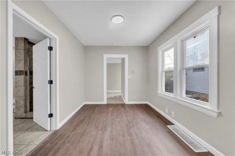 3153 W 103rd Street Cleveland OH 44111