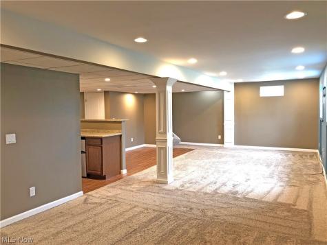 3696 Kenway Boulevard Uniontown OH 44685