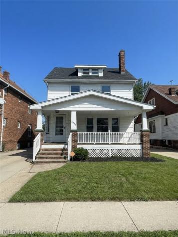 4933 E 109th Street Garfield Heights OH 44125