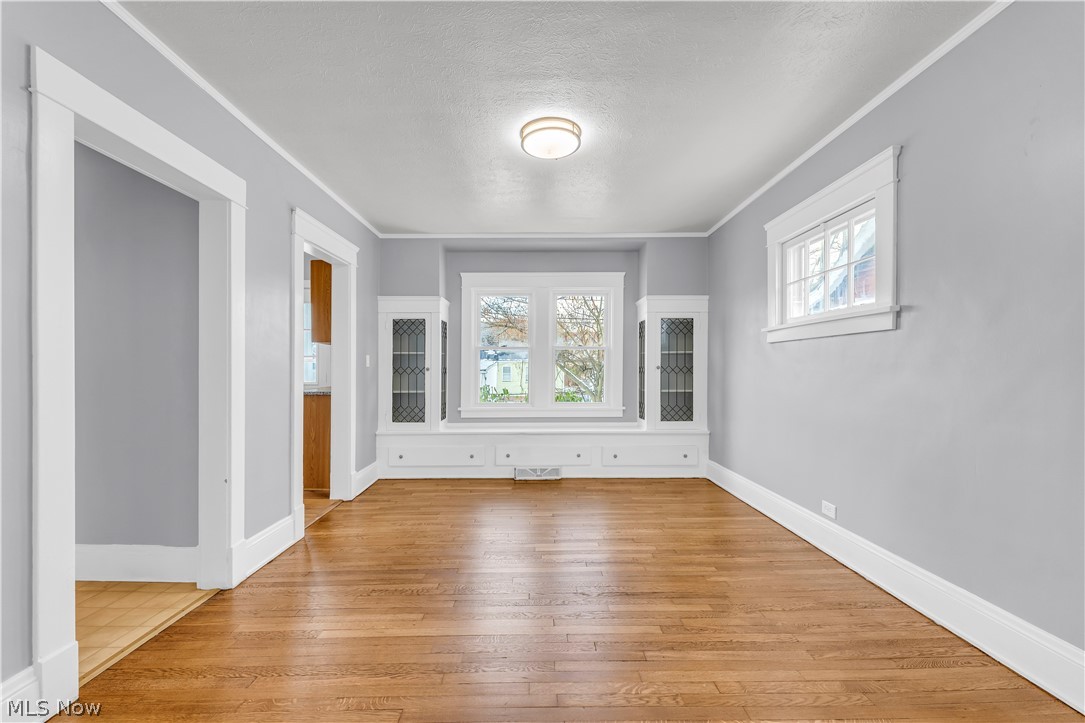 4933 E 109th Street Garfield Heights OH 44125