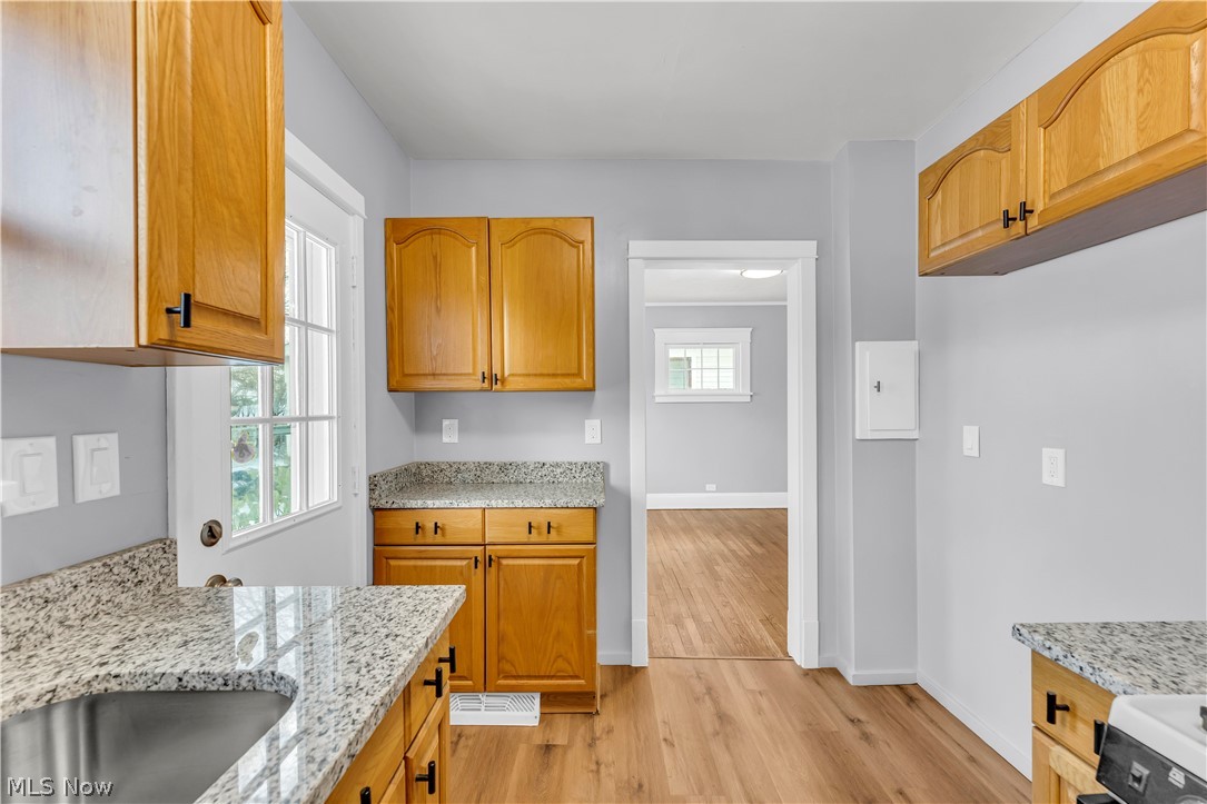 4933 E 109th Street Garfield Heights OH 44125