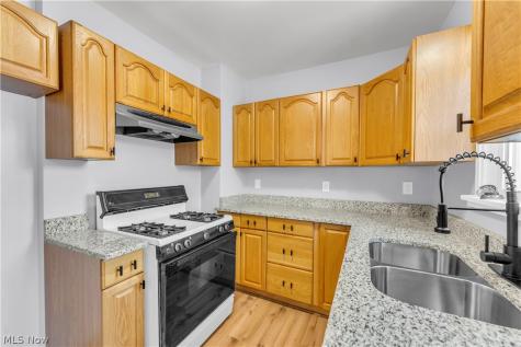 4933 E 109th Street Garfield Heights OH 44125