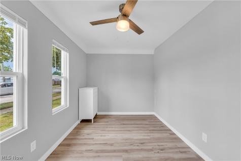 4603 W 58th Street Cleveland OH 44144