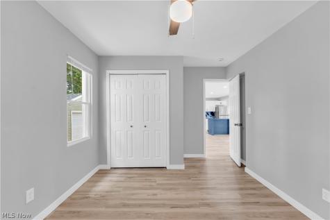 4603 W 58th Street Cleveland OH 44144