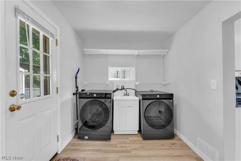 4603 W 58th Street Cleveland OH 44144