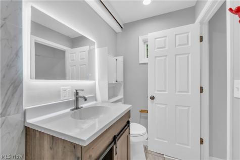 4603 W 58th Street Cleveland OH 44144