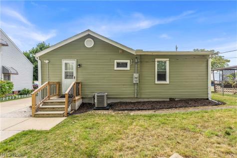 4603 W 58th Street Cleveland OH 44144