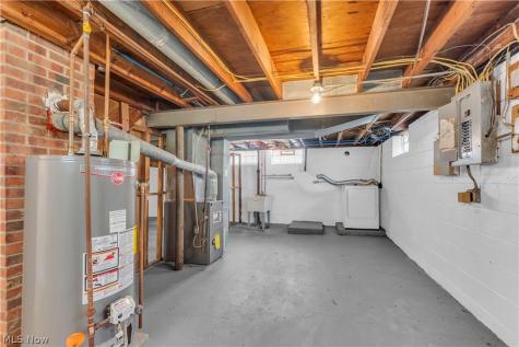 4417 E 156th Street Cleveland OH 44128