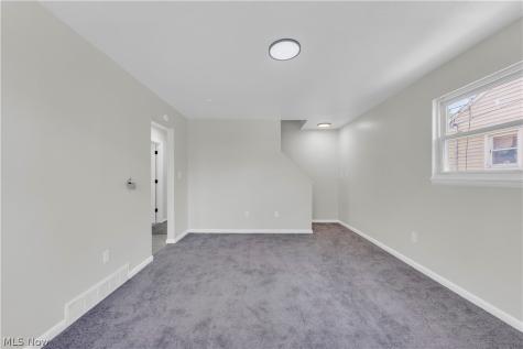 4417 E 156th Street Cleveland OH 44128