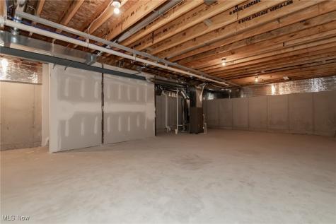 2265 E 97th Street Cleveland OH 44106