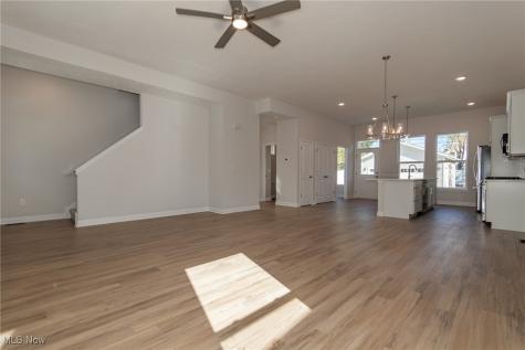 2265 E 97th Street Cleveland OH 44106