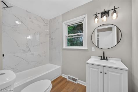 1597 E 230th Street Euclid OH 44117