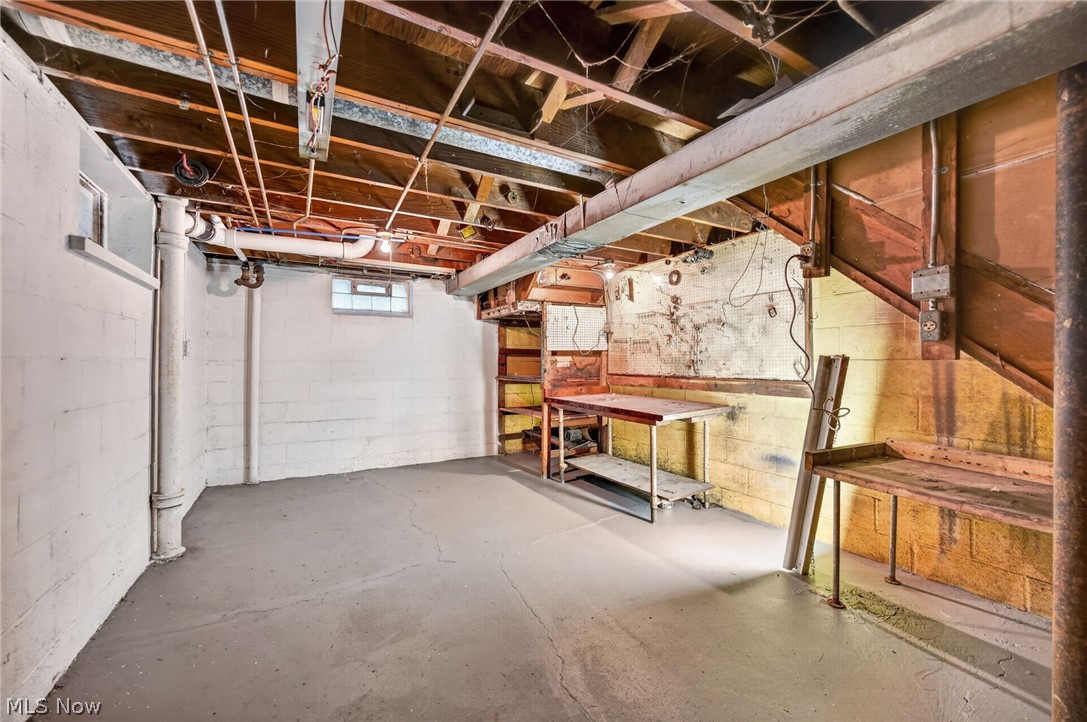1597 E 230th Street Euclid OH 44117