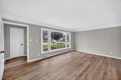 1597 E 230th Street Euclid OH 44117