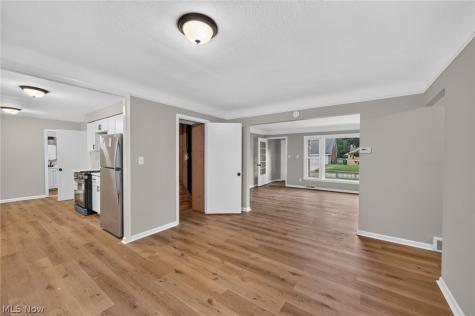 1597 E 230th Street Euclid OH 44117