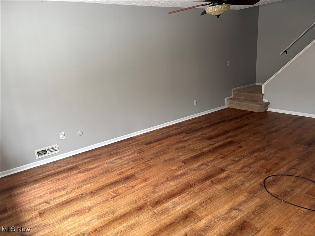 4304 Hyde Park North Olmsted OH 44070