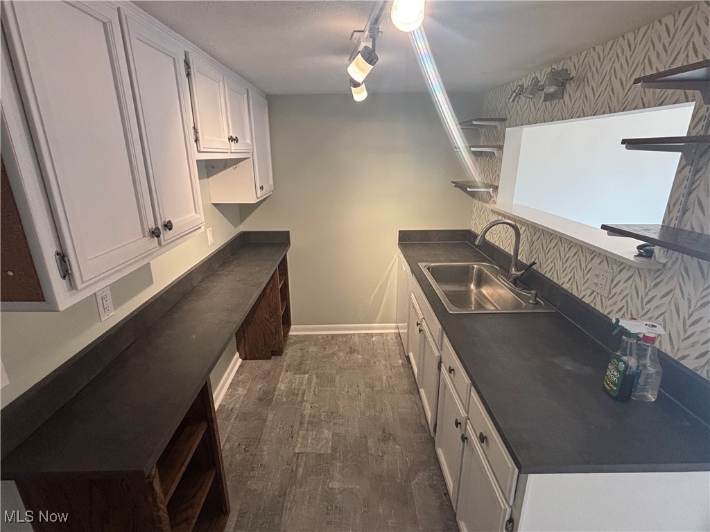 4304 Hyde Park North Olmsted OH 44070